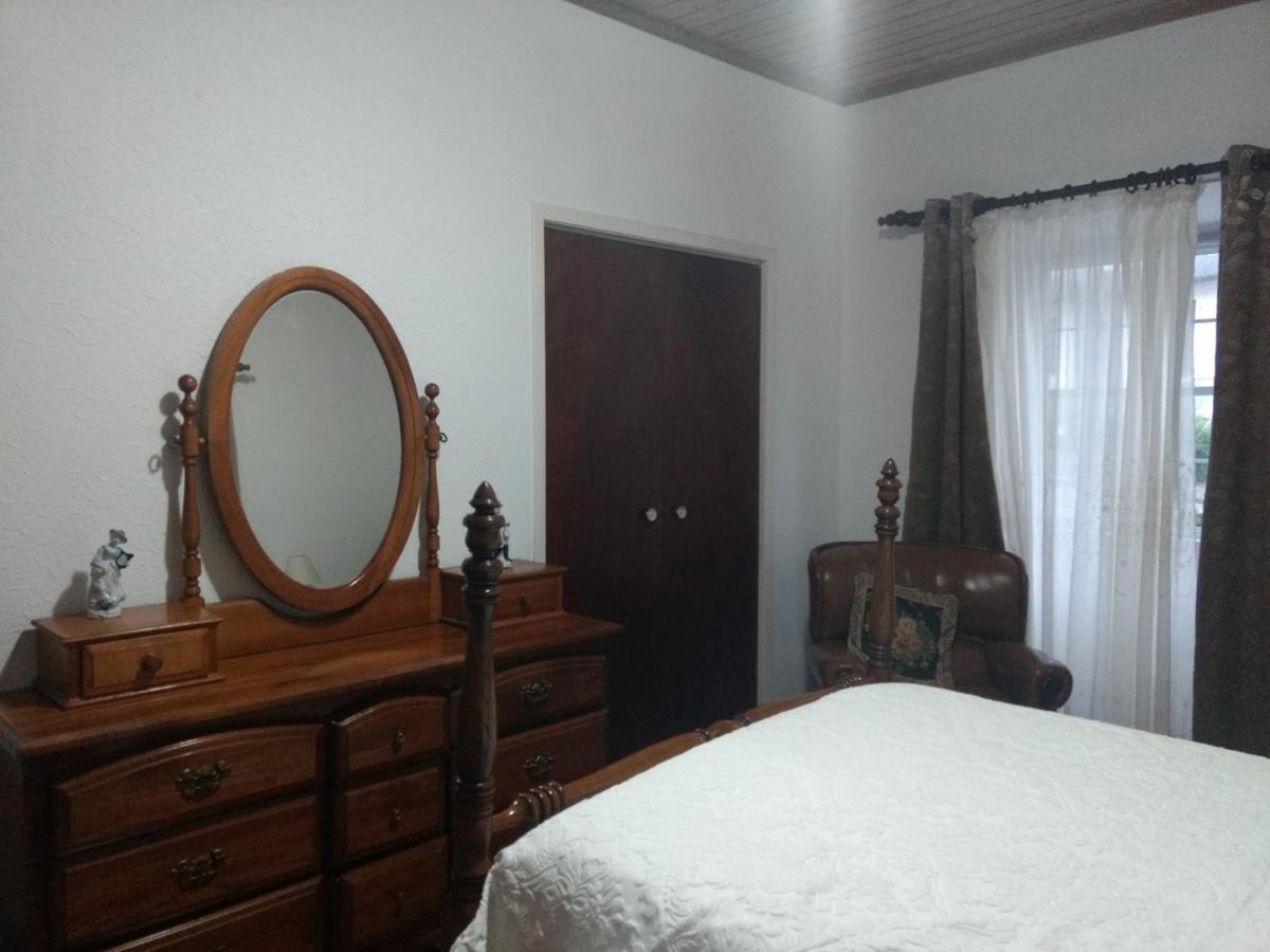 Pandora Bed & Breakfast Faja Grande Luaran gambar